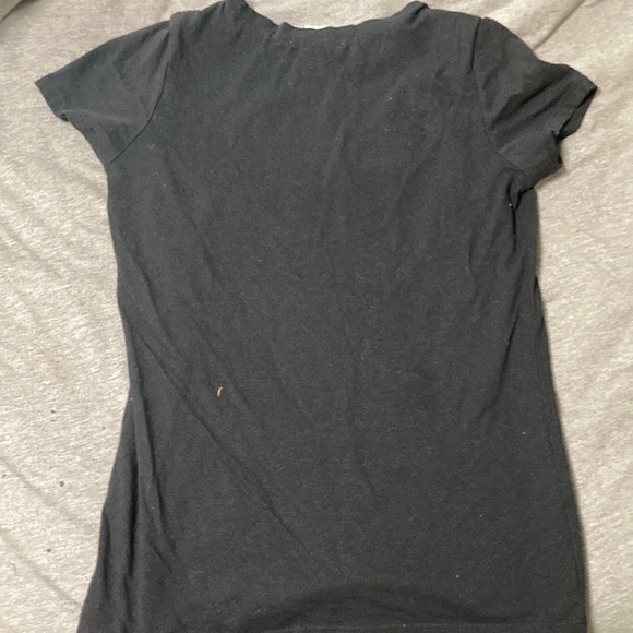 black tee - Picture 3 of 4
